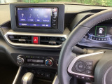 ナビ搭載ですので、遠距離へのお出かけもお任せ下さい。