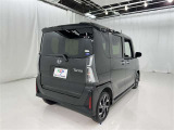 軽自動車は燃費も良くて経済的♪小さなボディで運転しやすい!細い道だってラクラク運転♪