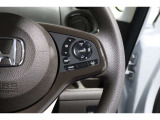 Hondaセンシングの機能のひとつ、アダプティブクルーズコントロール付!アクセルから足を離しても設定したスピードと前車との車間を保ち走行してくれます!車線維持もアシスト☆高速道路で疲労軽減ですね☆