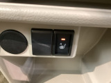 シートヒーターが付いています!寒い日に便利な装備ですね。