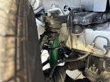 お車を安心してお乗りいただく為には、足回りの定期点検が欠かせません。サービスサポート(有償保証)では無料点検もご提供しており、安心のカーライフをお過ごしいただけるサポート体制が整っています。