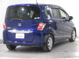 ボディクリーニング後、愛車をピカピカの状態へ保護するコーティング「ブライトパック」がおススメです!水垢がつきにくく、手入れがしやすくなりますよ!いつも愛車をきれいにしておきたい方におススメです。