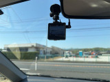 ドライブレコーダーもついています!もし事故を起こしてしまったら。そんな時に心強い味方になるのが、運転の記録を映像と音で記録するドライブレコーダーです。