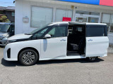 半年ごとの定期点検、車検整備をパックにした整備点検チケットも販売してます。エンジンオイル交換も含まれてます。