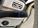 便利なオートライト付です。