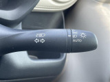 【 オートライト 】オートライトなのでライトの点け忘れを気にすることなく運転が出来ます♪