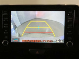 モニターガイドが付いているのでショッピングなどの狭い駐車場や車庫入れなどの時もしっかりと確認しながらバックができるので安心してお出かけできますよ。