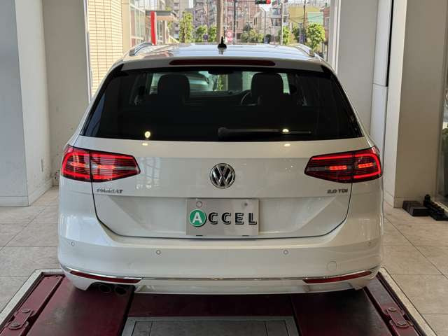 フォルクスワーゲン パサートヴァリアント TDI ハイライン ディーゼル