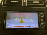 いまや必須装備「ナビゲーション」搭載!知らない場所にスイスイッとドライブ。もう、これなしではハンドルを握れませんね!でも運転中の操作は危険ですのでご注意ですね☆