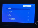 いまや必須装備「ナビゲーション」搭載!知らない場所にスイスイッとドライブ。もう、これなしではハンドルを握れませんね!でも運転中の操作は危険ですのでご注意ですね☆