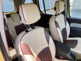 おしゃれで状態の良いCABANAシートカバーが装備されています!