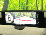 【360&deg;ビューモニター】専用のカメラにより、上から見下ろしたような視点で360度クルマの周囲を確認することができます☆死角部分も確認しやすく、狭い場所での切り返しや駐車もスムーズに行えます。