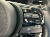【アダプティブ・クルーズ・コントロール】予め設定した車速内でクルマが自動的に加減速。 前走車との適切な車間距離を維持しながら追従走行し、高速道路でのドライバーの疲労を軽減してくれる嬉しい機能付♪