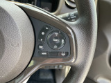 【アダプティブ・クルーズ・コントロール】予め設定した車速内でクルマが自動的に加減速。 前走車との適切な車間距離を維持しながら追従走行し、高速道路でのドライバーの疲労を軽減してくれる嬉しい機能付♪