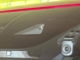 【i-ACTIVESENSE】走行中に前方の車両等を認識し、衝突しそうな時は警報とブレーキで衝突回避と被害軽減をアシスト。より安全にドライブをお楽しみいただけます。