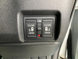 ホンダセンシング装着車となっております。衝突軽減ブレーキ、誤発進抑制機能、歩行者事故低減ステアリング、路外逸脱抑制機能、アダプティブクルーズコントロール、車線維持支援システム他、安全運転を幅広く支援。