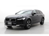 ボルボ V90クロスカントリー アルティメット B5 AWD 4WD