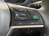 【三菱e-Assist】走行中に前方の車両等を認識し、衝突しそうな時は警報とブレーキで衝突回避と被害軽減をアシスト。より安全にドライブをお楽しみいただけます。