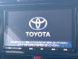 【純正ナビ】人気の純正ナビを装備しております。ナビの使いやすさはもちろん、オーディオ機能も充実!キャンプや旅行はもちろん、通勤や買い物など普段のドライブも楽しくなるはず♪