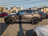 車両左横です。