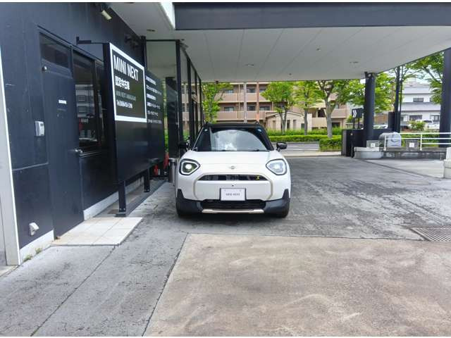 BMW MINI ミニエースマン SE の中古車詳細 (3,000km, ナノク・ホワイト