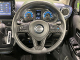 【純正革巻きステアリング】上質な革を使用することで、手にしっかり馴染みとても運転しやすいハンドルです♪