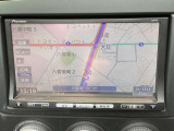 住所・電話番号・ジャンル・周辺施設などをスピード検索。もちろん自宅を登録しておくと、帰り道もクイック誘導。気になるあのスポットへ&hellip;ナビゲーションをセットして愛車と一緒にお出かけしてみませんか?