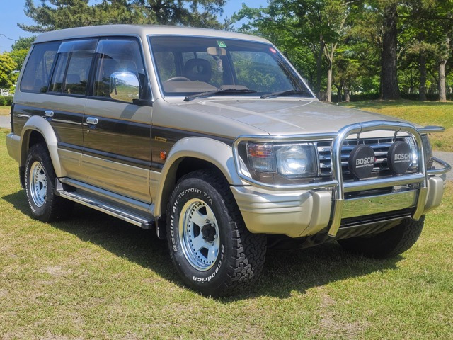 パジェロ2.5 ミッドルーフ ワイド エクシード ディーゼル 4WD