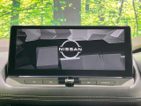 【メーカー純正12.3型ナビ】インテリアに溶け込むスタイリッシュな「専用設計」メーカーナビを装備♪視認性や操作性など基本性能にも優れ、より上質なカーライフをお楽しみいただけます。