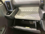 弊社では、お車を納車してからが本当のお付き合いのスタートだと思っています。お客様に頼りにされる「お店」を目指しています!