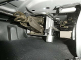 【車載工具】タイヤ交換には必需品ですね!万が一に役立つ工具です。緊急時に備え、使い方をしっかり覚えておきましょう。