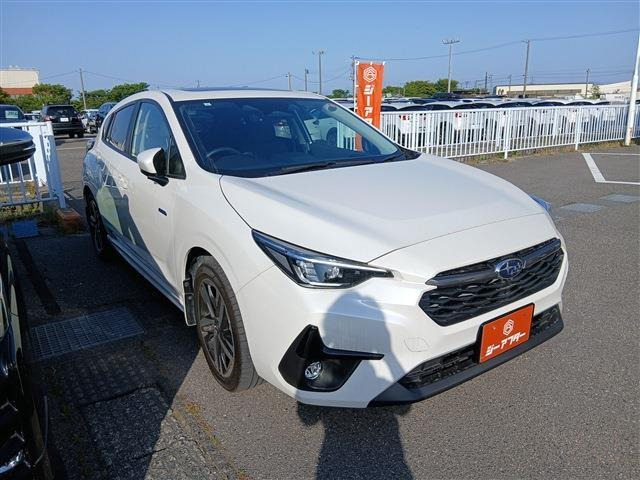 インプレッサハッチバック 2.0 ST-H 禁煙車 純正11.6インチナビ 全周囲カメラ