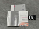 【インテリジェントキー】人気装備のインテリジェントキー付!荷物を持っている時や手が空いていない時に、持っているだけで鍵の開閉が出来ます♪純正エンジンスターター付