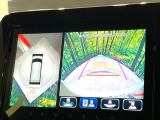 【全方位モニター用カメラ】専用のカメラにより、上から見下ろしたような視点で360度クルマの周囲を確認することができます☆死角部分も確認しやすく、狭い場所での切り返しや駐車もスムーズに行えます。