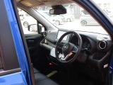 全方位で視界が広い。気持ちがよくて、運転もしやすい!多くのお客様に好評いただいています!