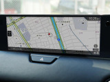 マツダコネクトの12.3インチワイドセンターディスプレイです。『Android Auto』『Apple CarPlay』や独自のコネクテッドサービスに対応したインターフェイスシステムです。