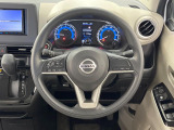【ステアリングスイッチ】運転中、前方から目線をそらすことなく、オーディオ等の操作が可能な便利機能!安心&快適なドライブを演出してくれます♪