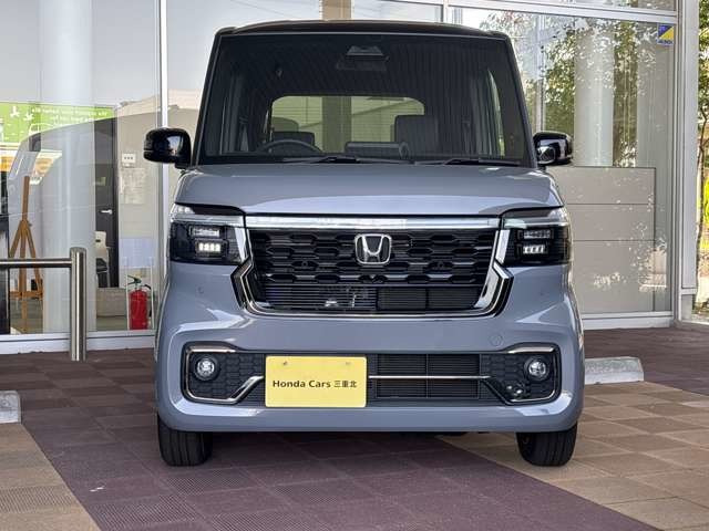 ホンダ N-BOXカスタム 