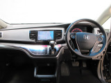 Honda車が初めての方にも扱いやすく分かりやすいインパネ周りと各種スイッチ類です。