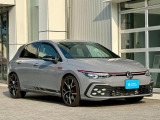 アフターサービスは全国のVolkswagen正規ディーラーで対応。遠方のお客様も安心してご購入いただけるよう、丁寧にサポートいたします。