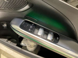 メモリー付き電動シートも装備されておりますのでシート位置を3パターン記憶できます。