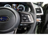アダプティブクルーズコントロール付!アクセルから足を離しても設定したスピードと前車との車間を保ち走行してくれます!車線維持もアシスト☆高速道路で疲労軽減ですね☆