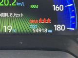 入庫時の走行距離です。店舗への移動等で変動がございますのでご了承ください。