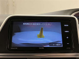 【バックカメラ】あると便利なバックカメラ装備!駐車時に後方がリアルタイム映像で確認できます。立体駐車場や夜間の車庫入れ時に大活躍!運転スキルに関わらず、今や必須となった装備ですね♪