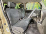 運転席シート廻りは使用感も少なく、良好な状態となっています。丁寧に使われていたことがよくわかりますね。