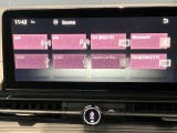コネクテッドナビゲーションです♪目的地まで案内するナビゲーション機能の他にAPPLE CarPlayも搭載♪フルセグ画質で楽しめるTVやBluetooth 多彩な機能が満載で運転を快適にサポートしてくれます☆