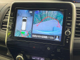 【アラウンドビューモニター】専用のカメラにより、上から見下ろしたような視点で360度クルマの周囲を確認することができます☆死角部分も確認しやすく、狭い場所での切り返しや駐車もスムーズに行えます。