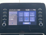 純正メモリナビを装着しています。Bluetooth(ブルートゥース)・USB接続など使用できます。