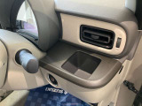 株式会社スズキ自販近畿アリーナ高槻西です。2025年 12月に中古車フロアをオープンいたしました。