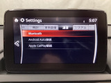Bluetoothに接続することで、スマートフォンに入っている音楽アプリを車内で楽しめたり、通話が出来ます♪